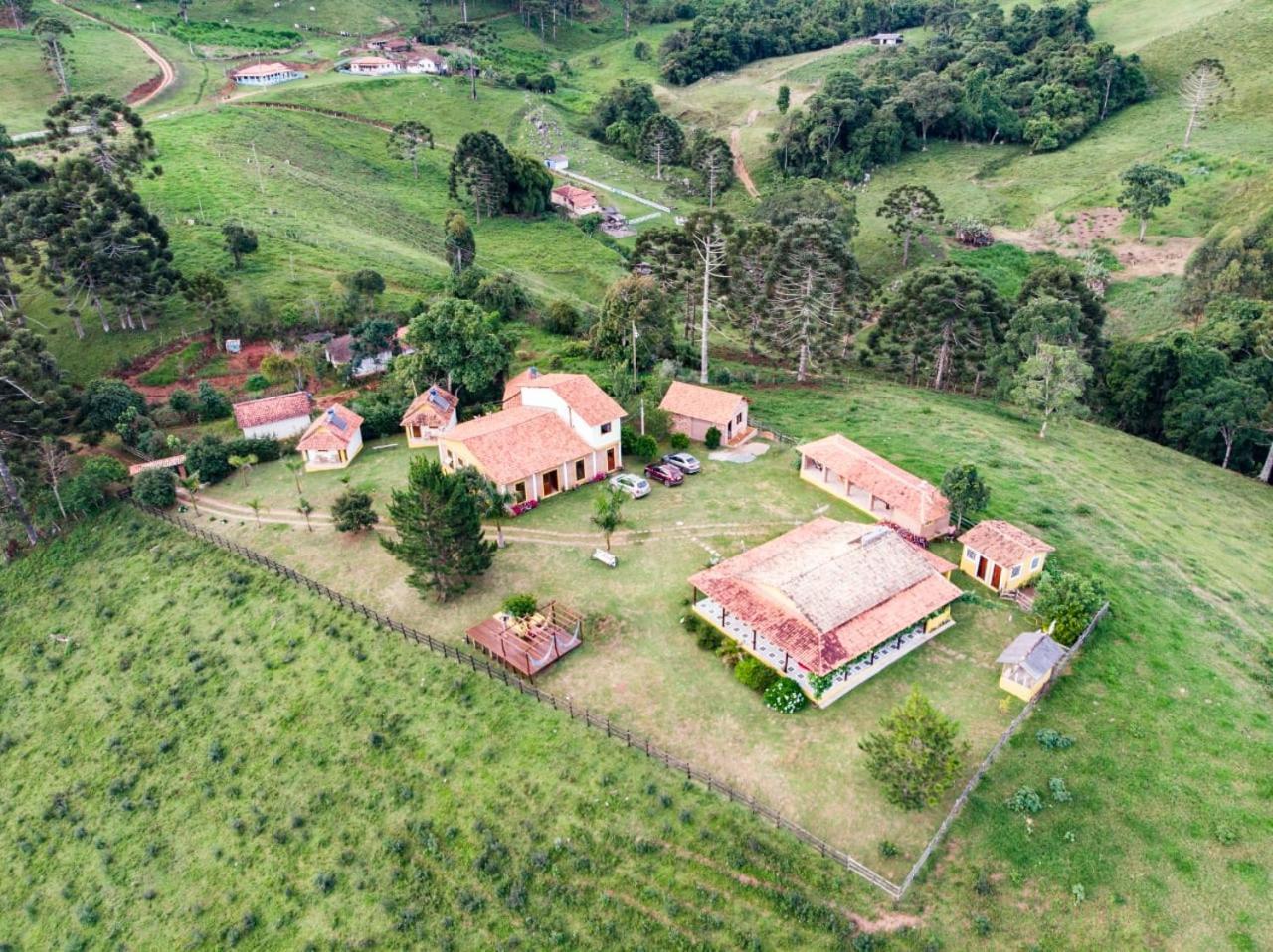 Pousada Trilha Do Ouro Alagoa Mg Luaran gambar